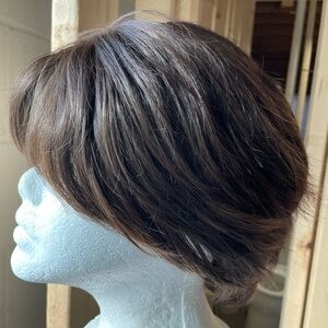 NWT 9” short brown wig natural brown men’s wig short layered tapered DP